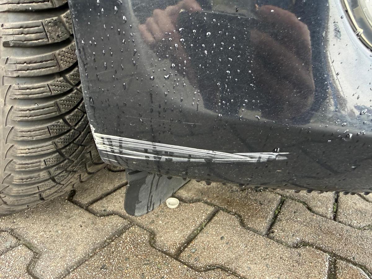 Ford Mondeo BA7 original Stoßstange Stoßfänger vorn Panther Schwarz Vorfacelift BJ09